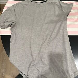 Lululemon Gray Short Sleeve Top